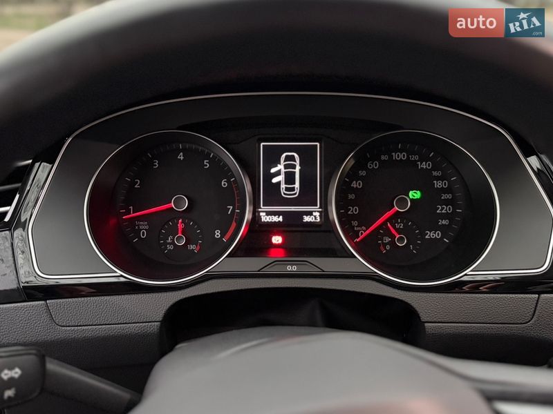 Седан Volkswagen Passat 2016 в Одессе