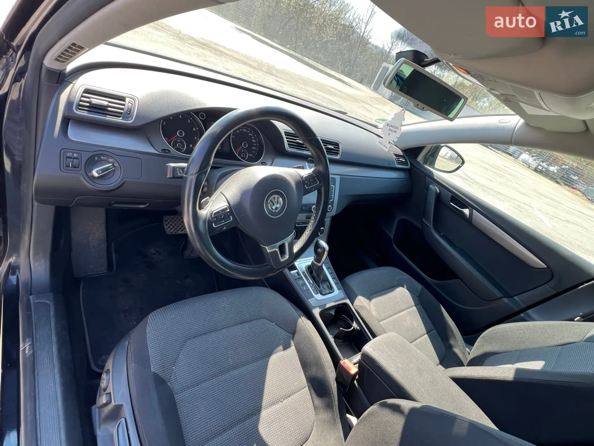2011 Volkswagen Passat - мініатюра 28