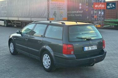 Універсал Volkswagen Passat 2001 в Балаклії