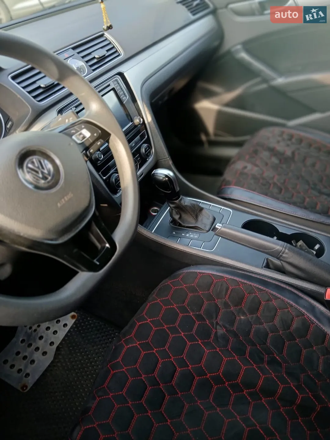 2016 Volkswagen Passat - мініатюра 17