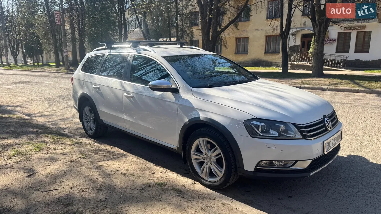 2013 Volkswagen Passat - мініатюра 22