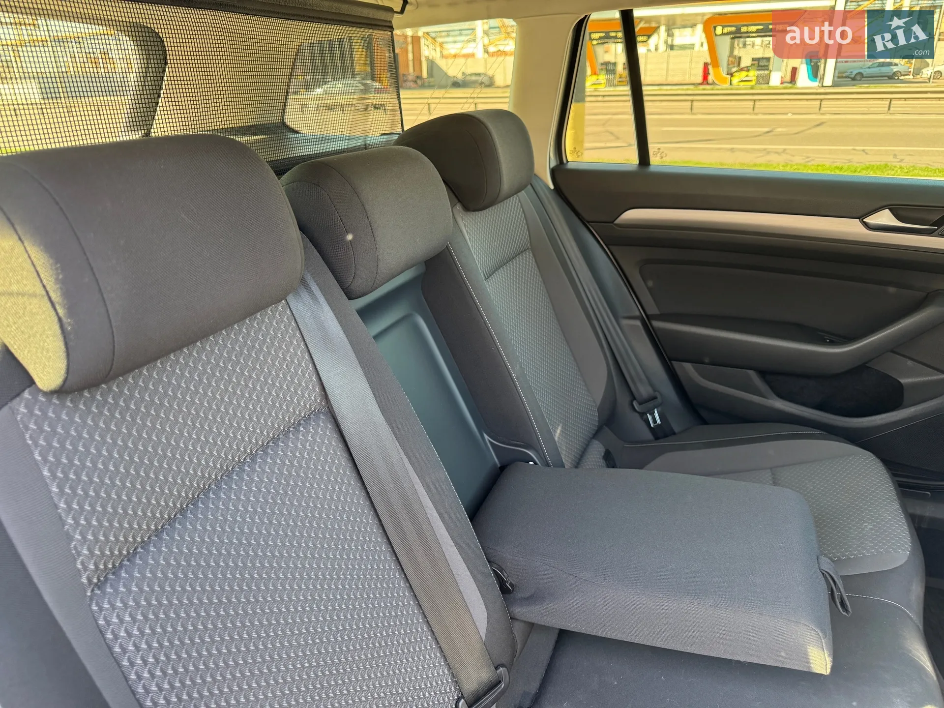 2015 Volkswagen Passat - мініатюра 36