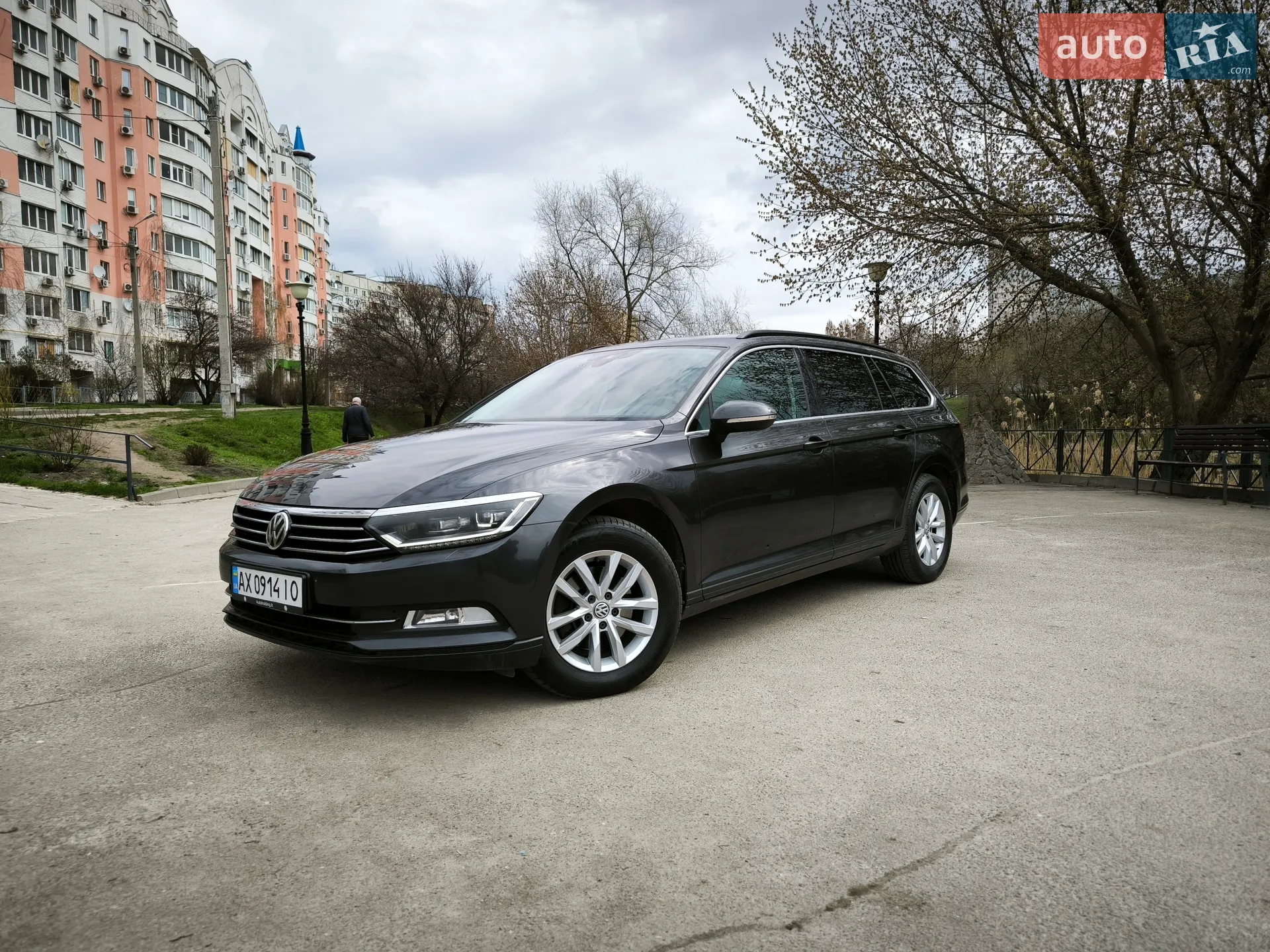 2017 Volkswagen Passat - мініатюра 3