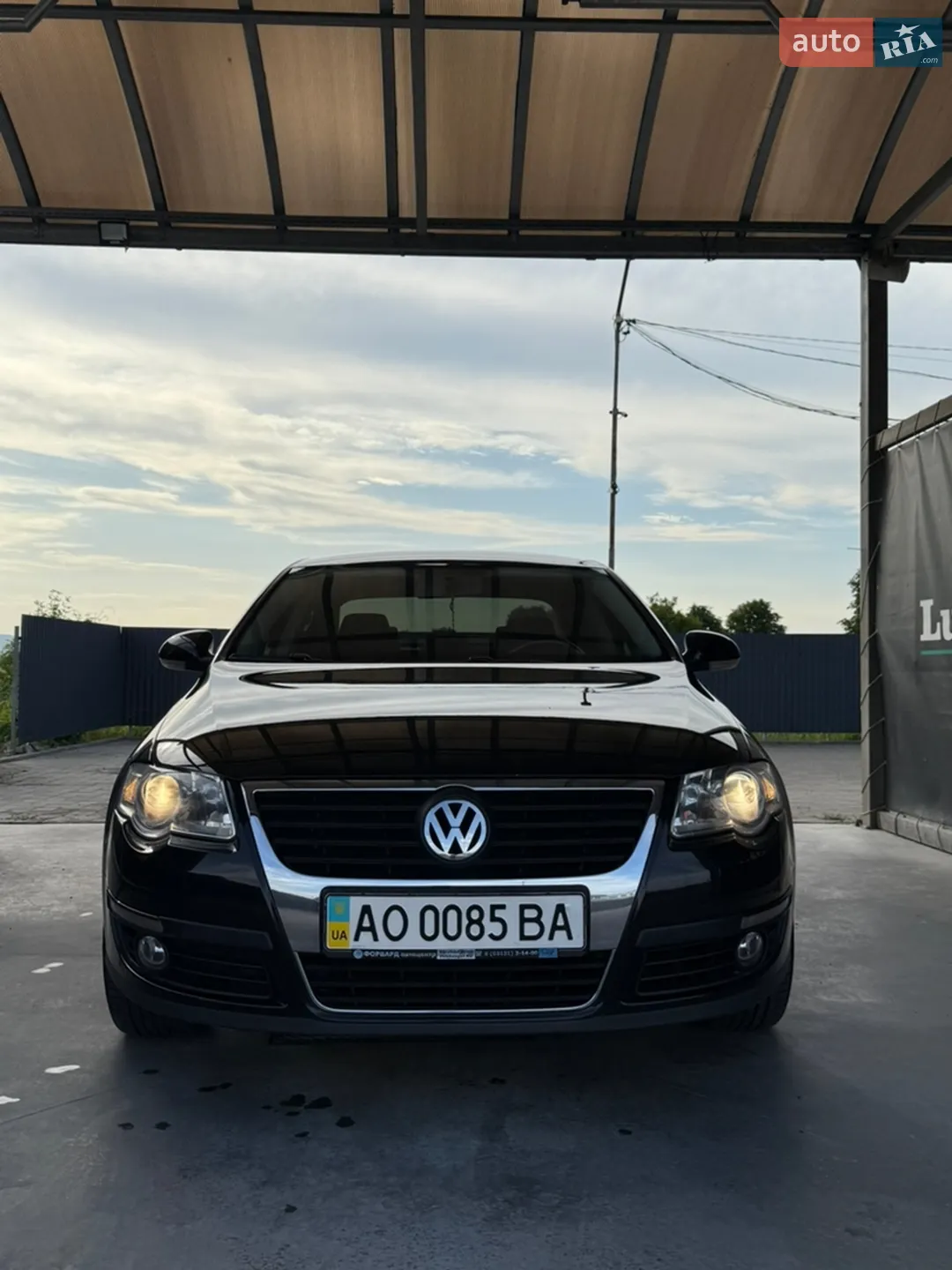 2010 Volkswagen Passat - мініатюра 2