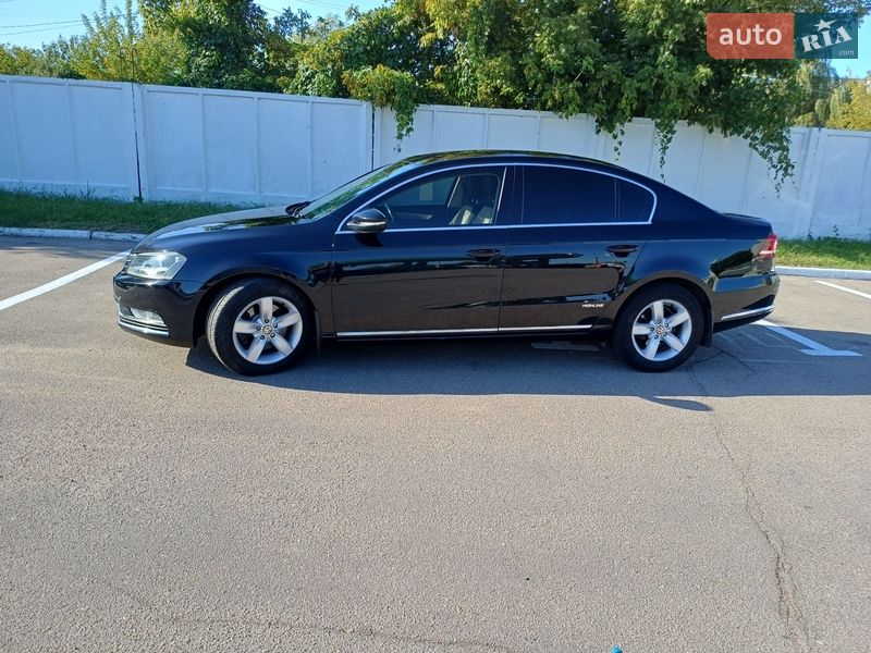 Volkswagen Passat 2011