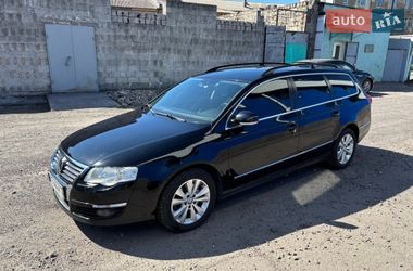 Універсал Volkswagen Passat 2010 в Кам'янському