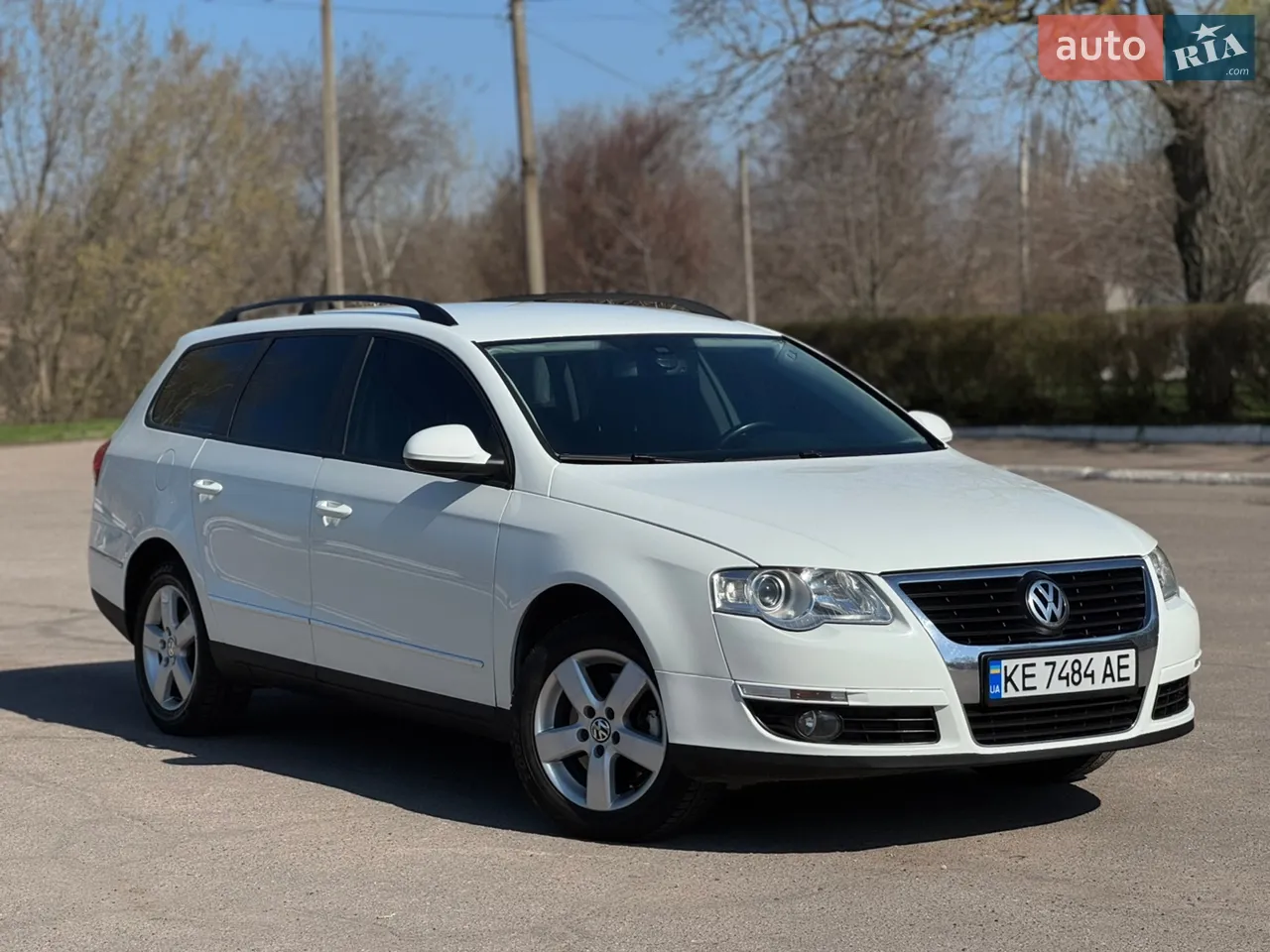 2010 Volkswagen Passat - мініатюра 23