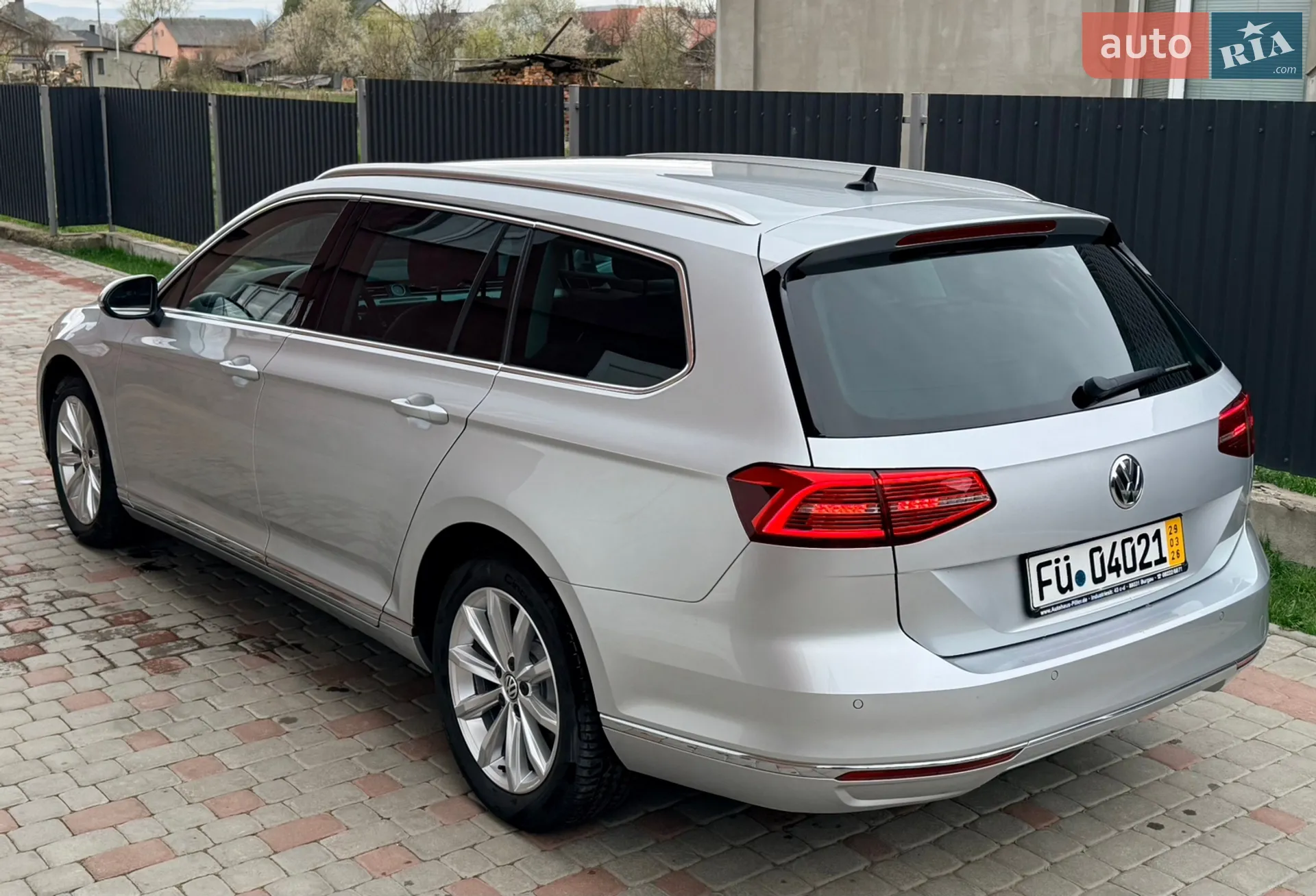2019 Volkswagen Passat - мініатюра 16