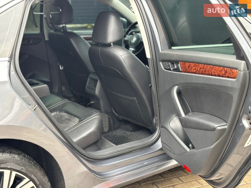 Седан Volkswagen Passat 2012 в Миргороде