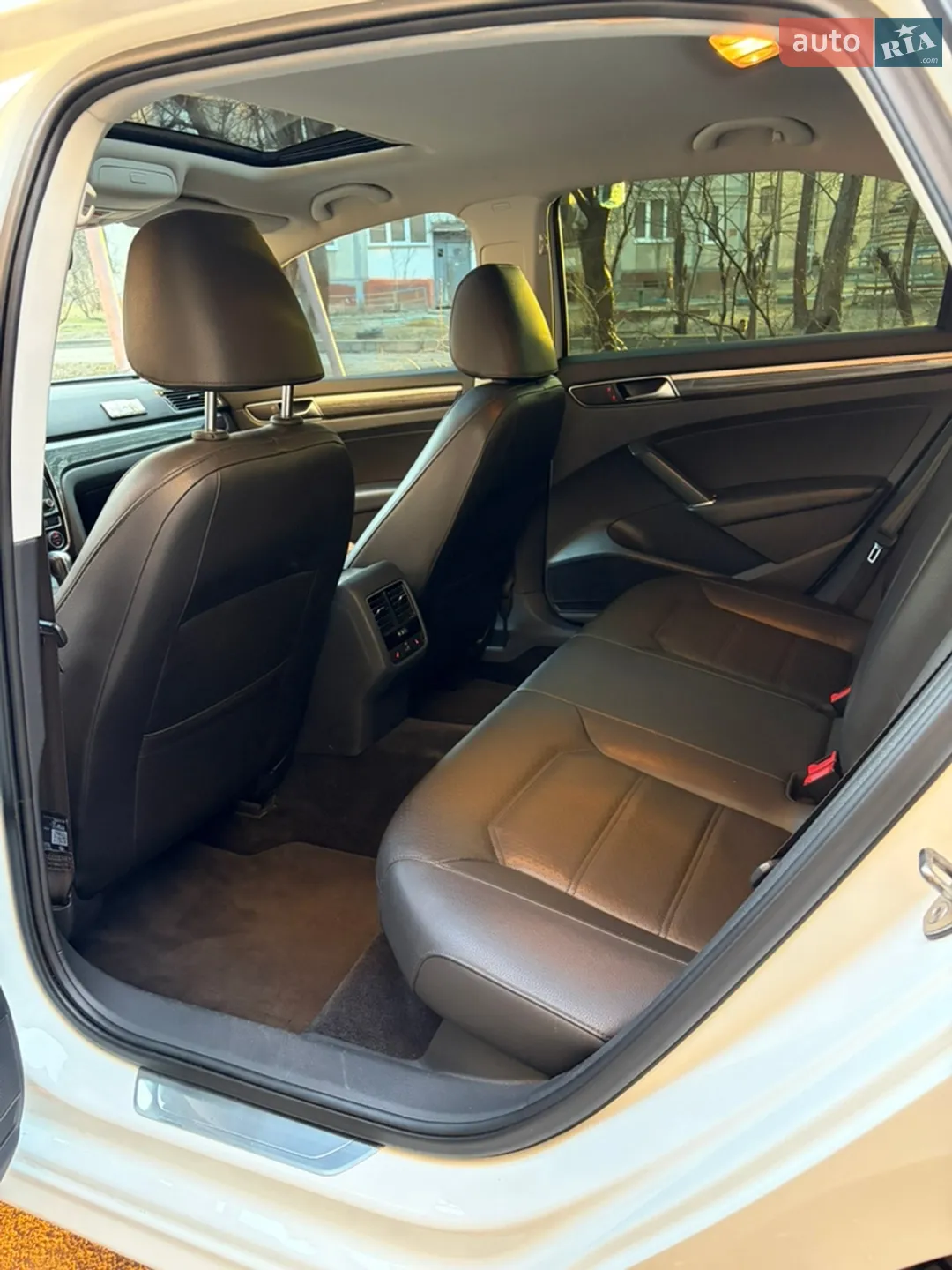 2016 Volkswagen Passat - мініатюра 13