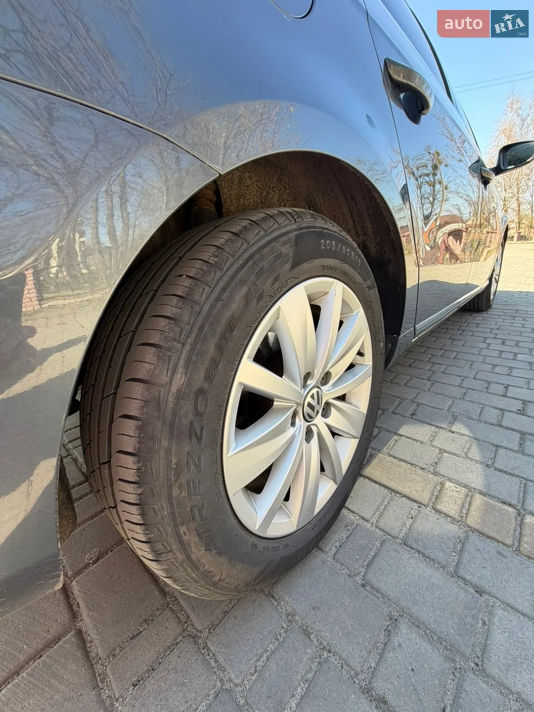 2011 Volkswagen Passat - мініатюра 3