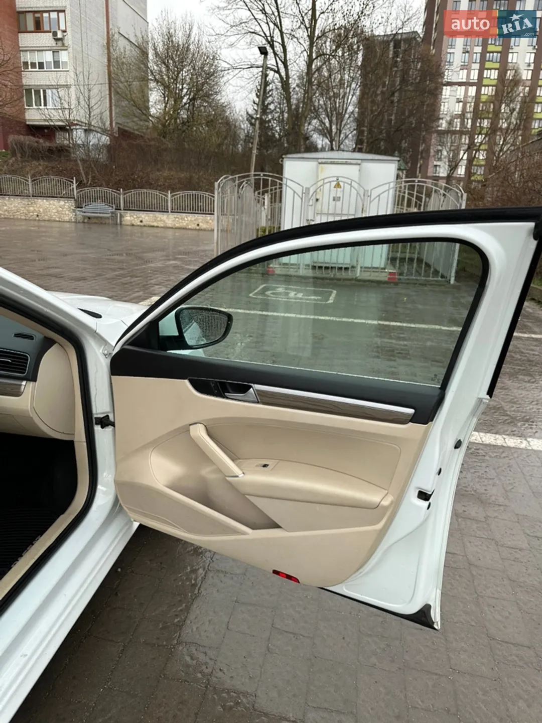 2015 Volkswagen Passat - мініатюра 16