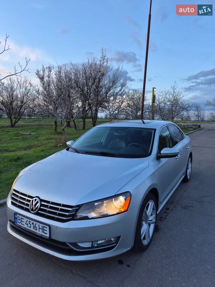 2013 Volkswagen Passat - мініатюра 16