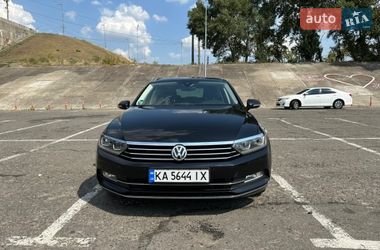 Універсал Volkswagen Passat 2017 в Києві