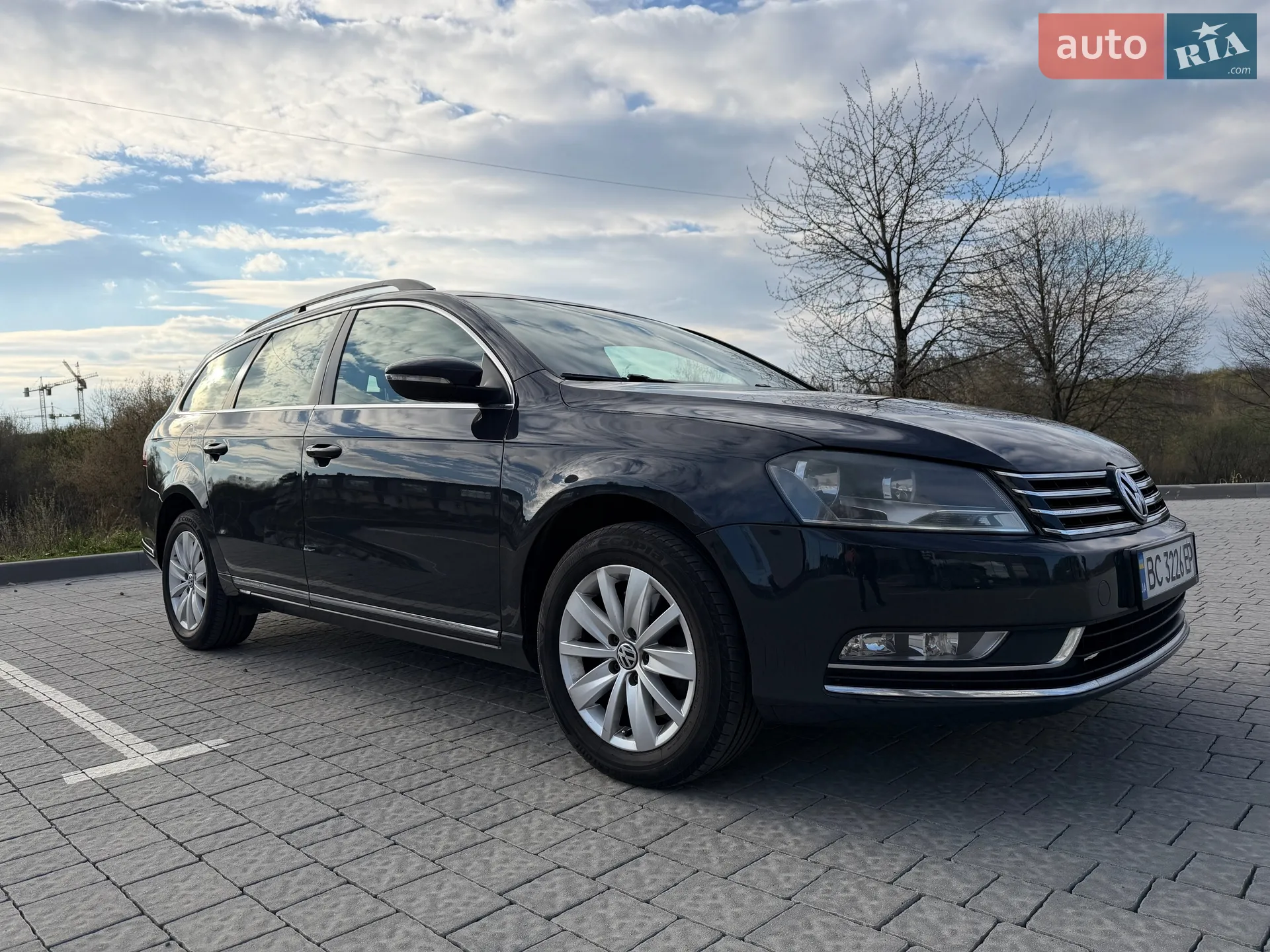 2013 Volkswagen Passat - мініатюра 3