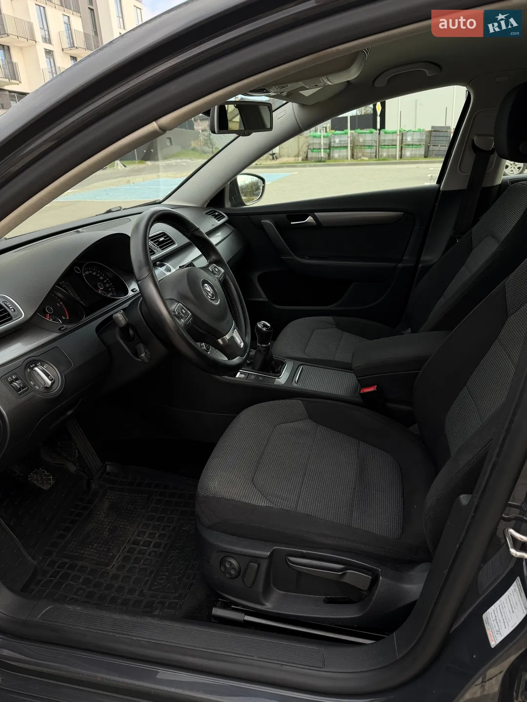 2013 Volkswagen Passat - мініатюра 18