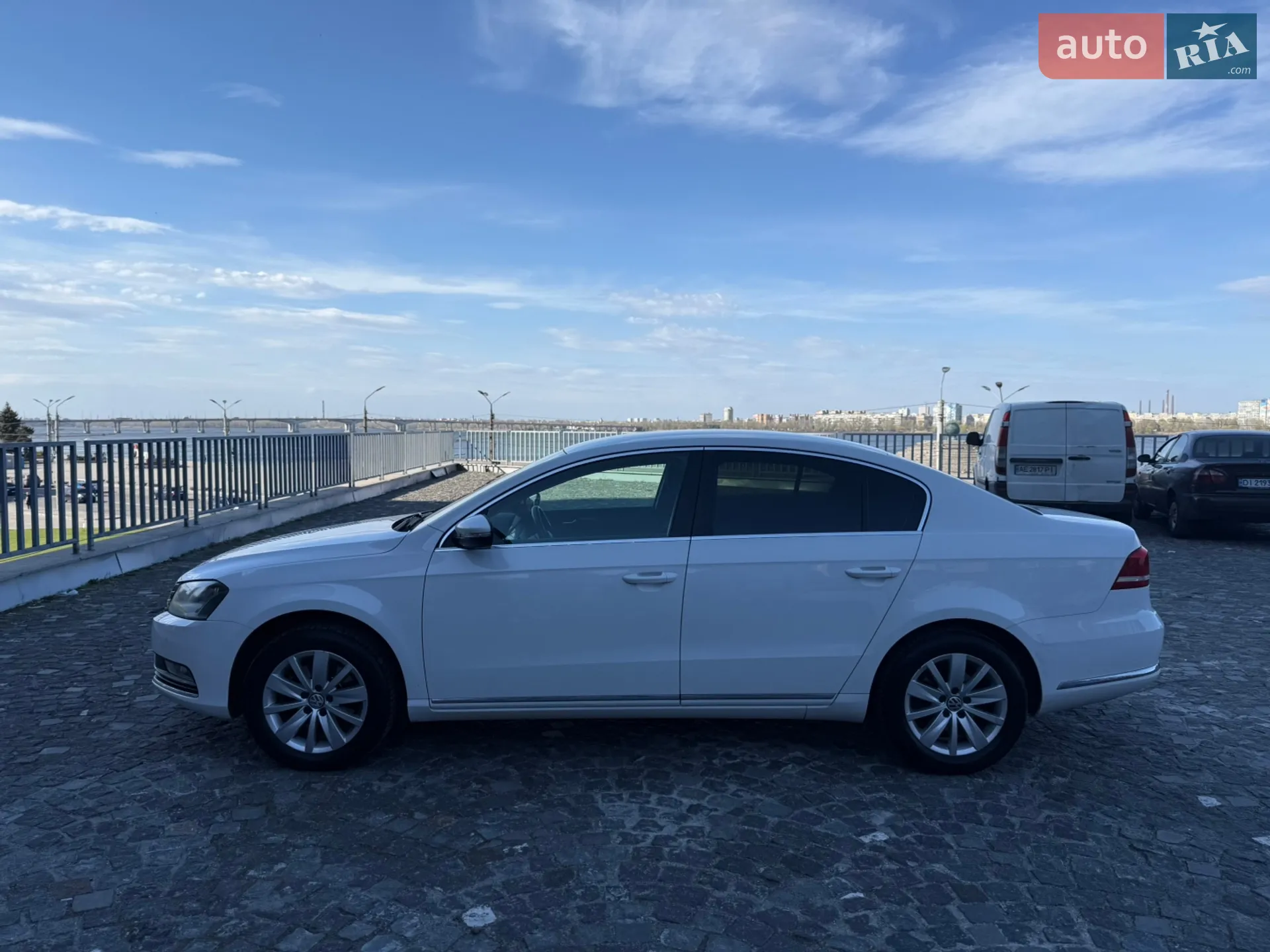 2013 Volkswagen Passat - мініатюра 8