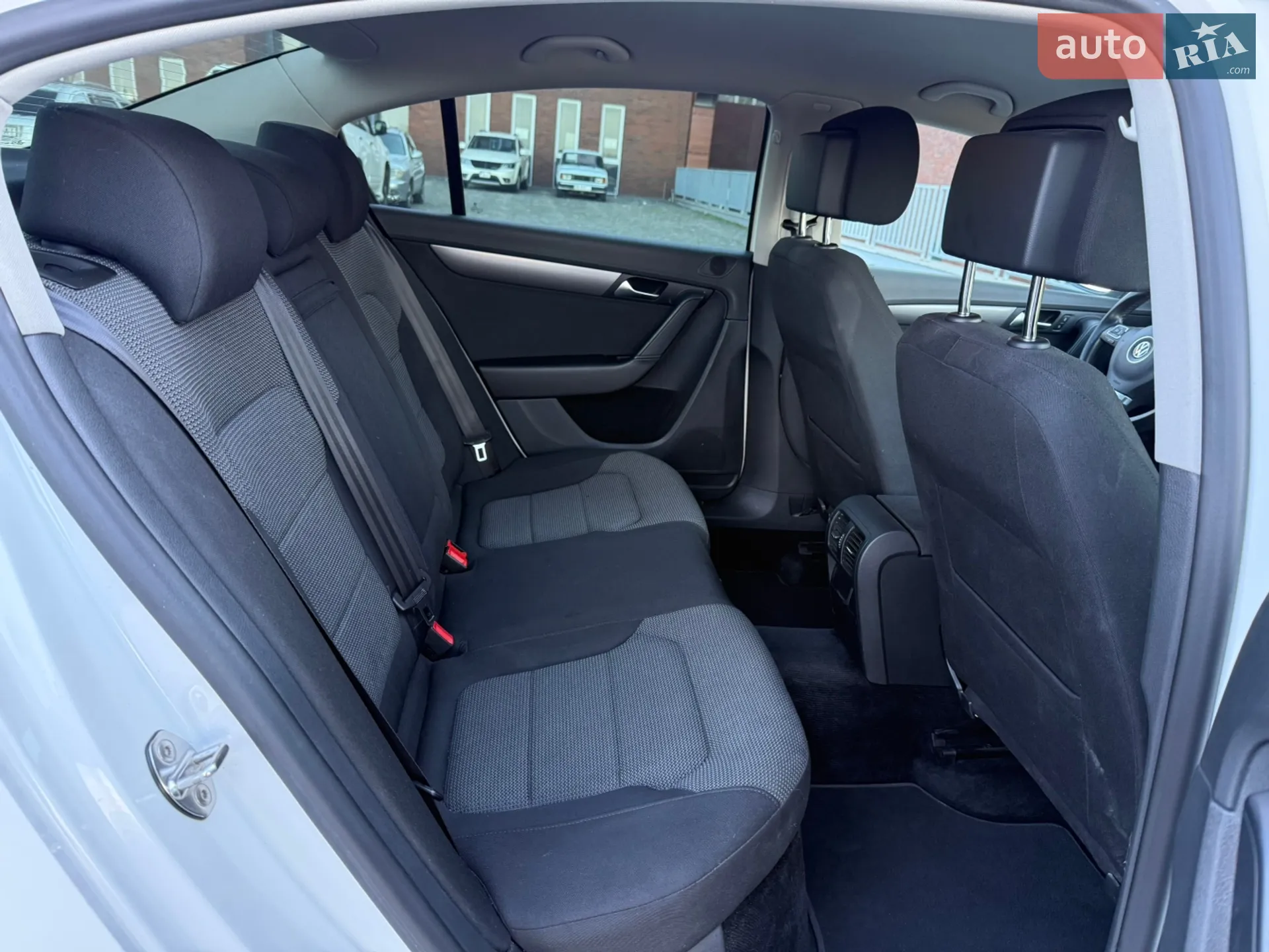 2013 Volkswagen Passat - мініатюра 20