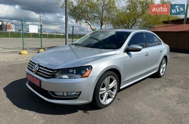 Седан Volkswagen Passat 2013 в Одессе