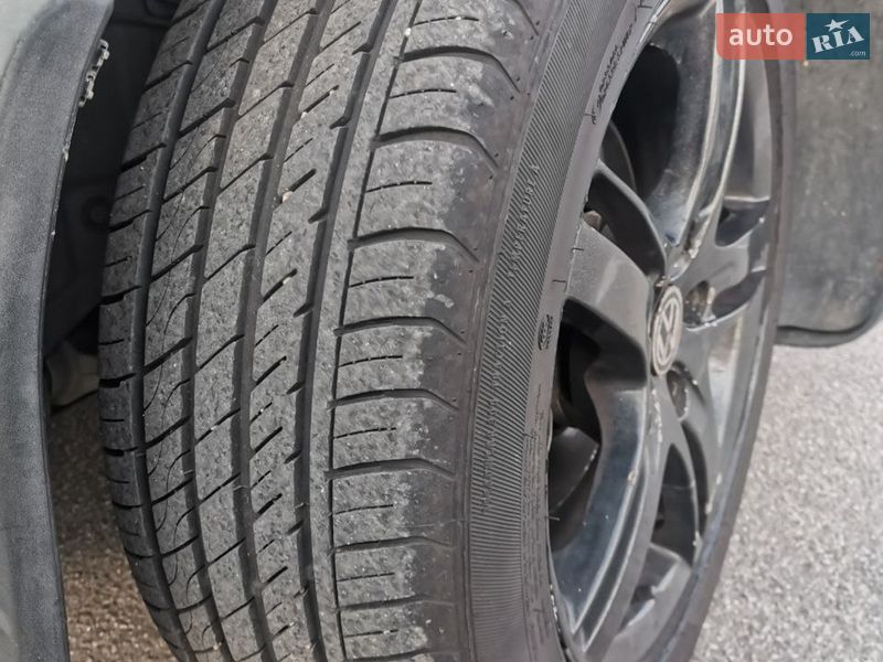 Седан Volkswagen Passat 2003 в Запорожье