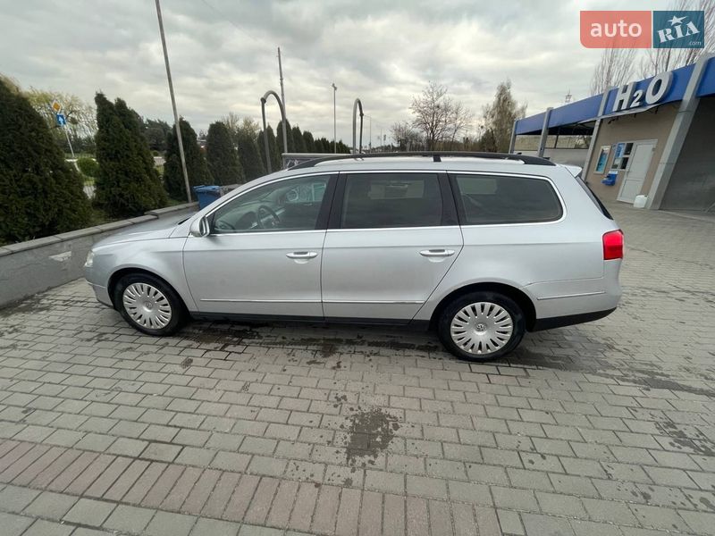 Универсал Volkswagen Passat 2009 в Вараше