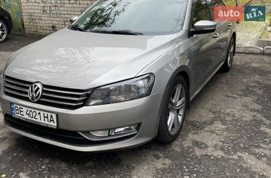 Седан Volkswagen Passat 2013 в Николаеве