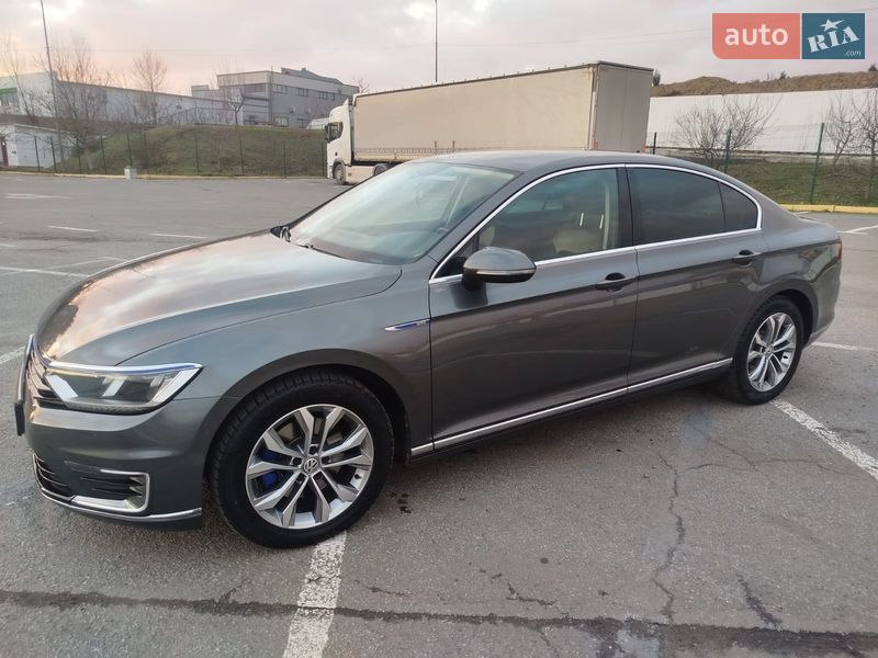 Volkswagen Passat 2016