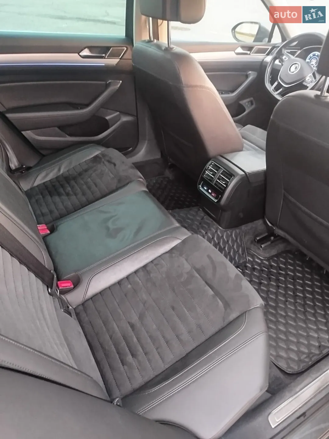 2016 Volkswagen Passat - мініатюра 6