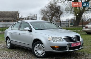 Седан Volkswagen Passat 2006 в Березане