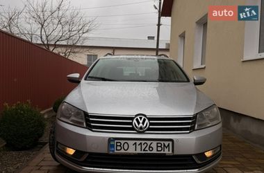 Универсал Volkswagen Passat 2013 в Гусятине