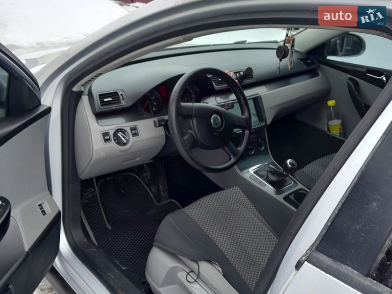 Volkswagen Passat 2005