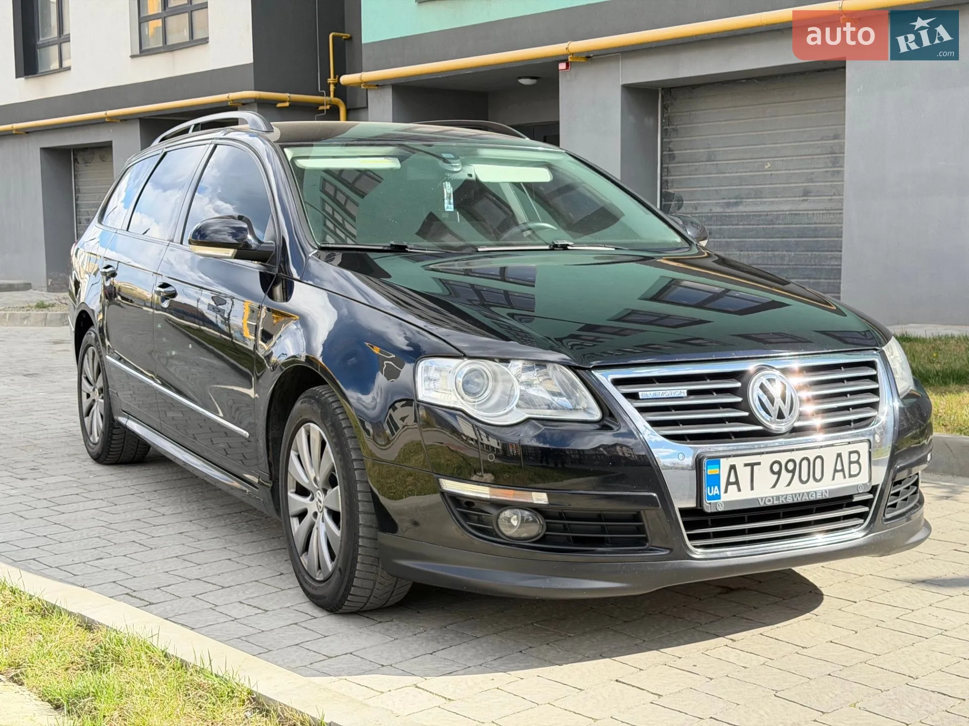 2010 Volkswagen Passat - мініатюра 6