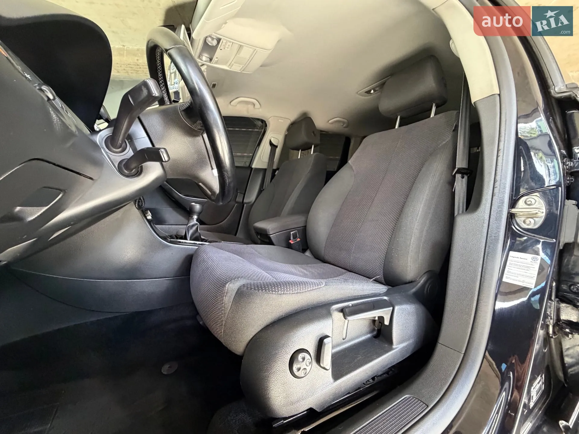 2010 Volkswagen Passat - мініатюра 19