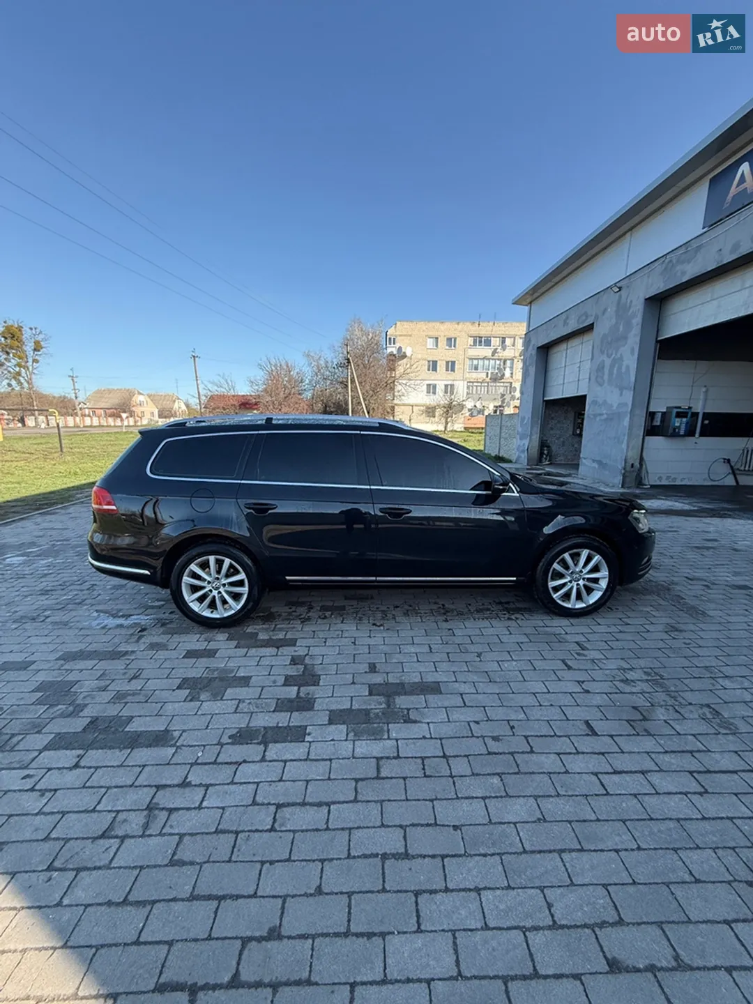 2011 Volkswagen Passat - мініатюра 3