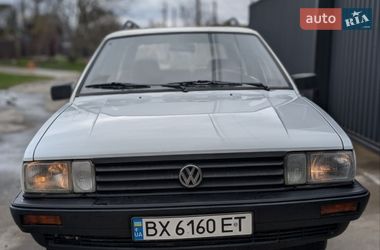 Универсал Volkswagen Passat 1986 в Ярмолинцах