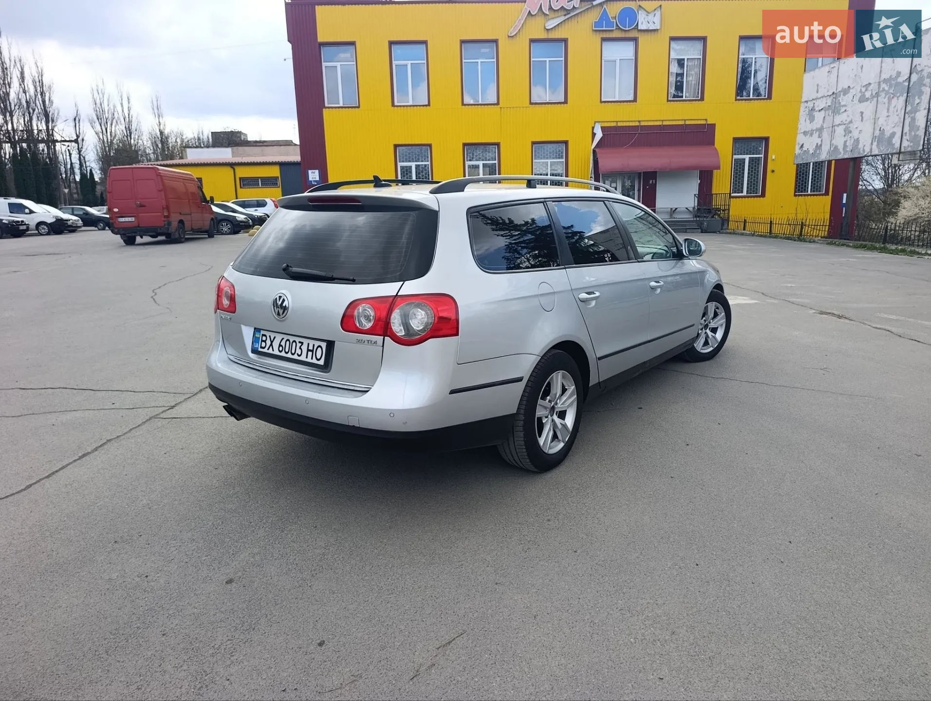 2010 Volkswagen Passat - мініатюра 2