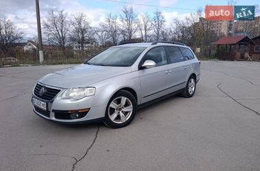 Универсал Volkswagen Passat 2010 в Каменец-Подольском