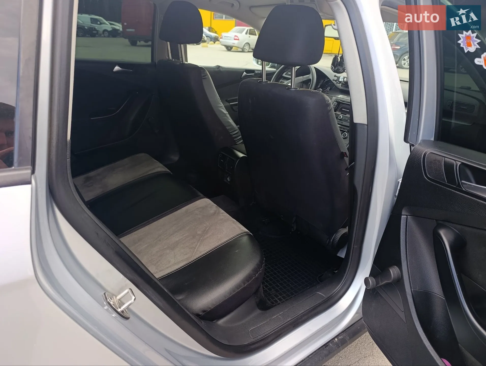 2010 Volkswagen Passat - мініатюра 15