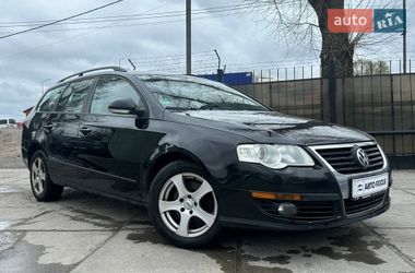 Универсал Volkswagen Passat 2008 в Киеве