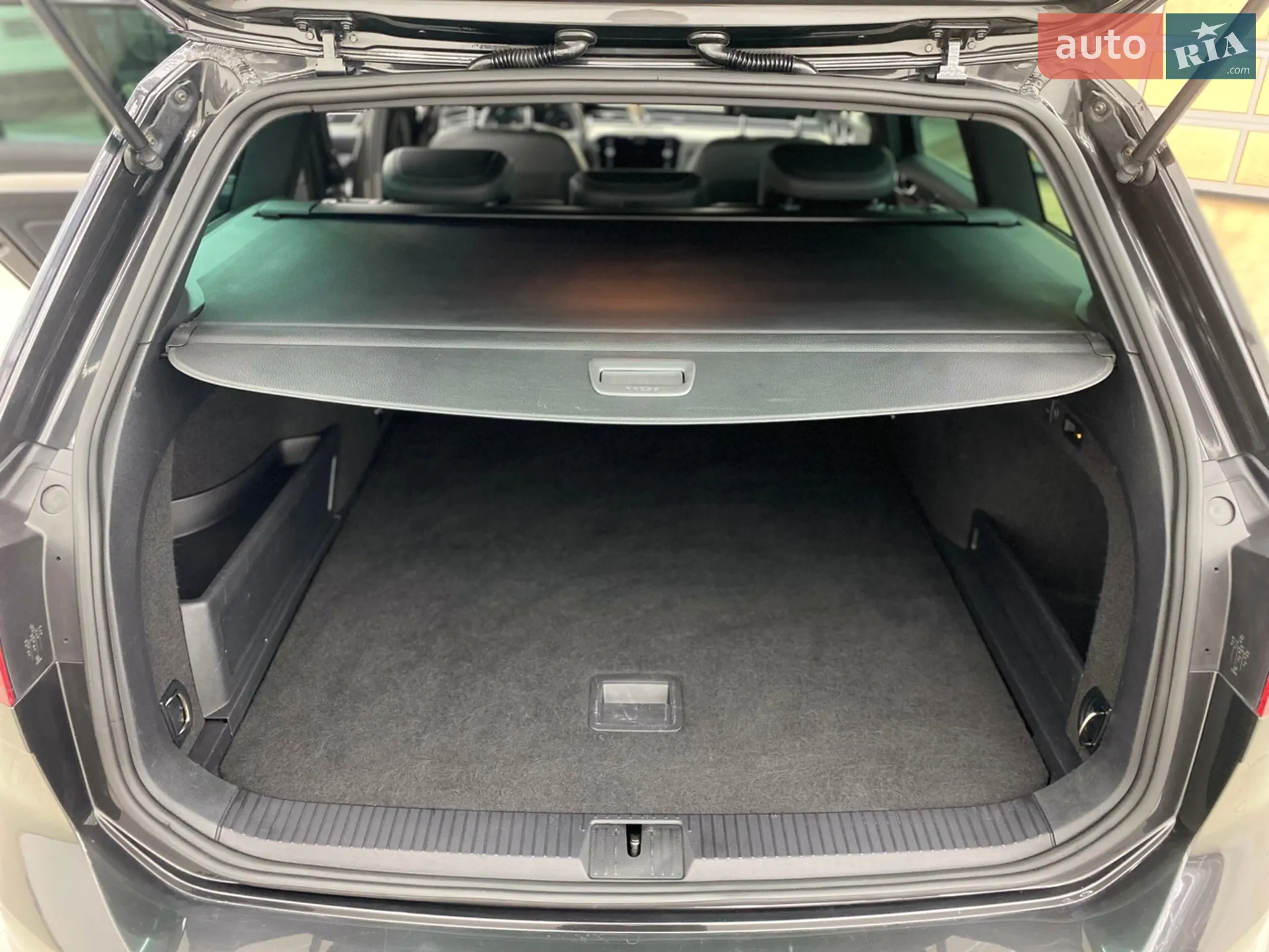 2017 Volkswagen Passat - мініатюра 42