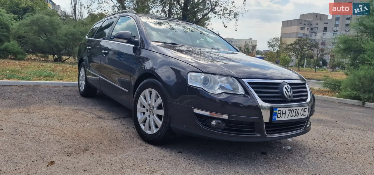 2010 Volkswagen Passat - мініатюра 25