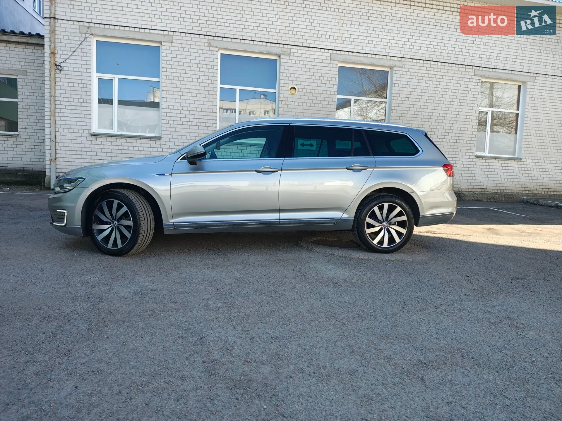 2016 Volkswagen Passat - мініатюра 15