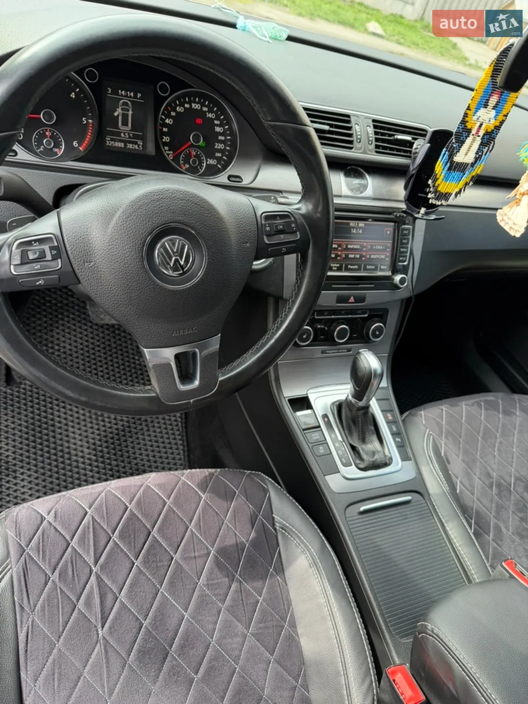 2010 Volkswagen Passat - мініатюра 9