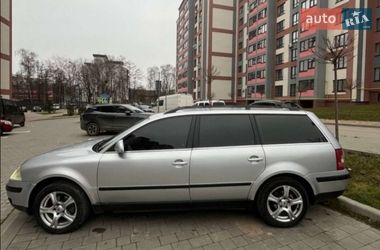 Універсал Volkswagen Passat 2004 в Добротворі