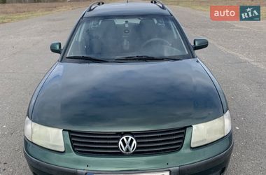 Універсал Volkswagen Passat 1997 в Ратному