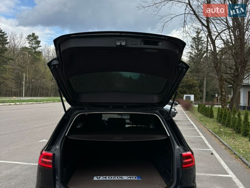 Универсал Volkswagen Passat 2016 в Ровно