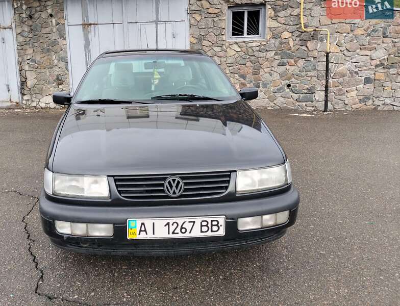 Седан Volkswagen Passat 1996 в Белой Церкви