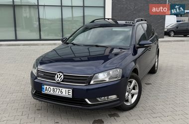 Універсал Volkswagen Passat 2011 в Хусті