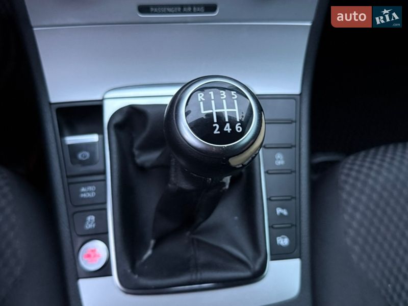 Универсал Volkswagen Passat 2010 в Коломые