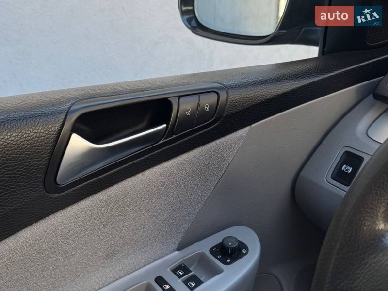 Седан Volkswagen Passat 2008 в Тернополе